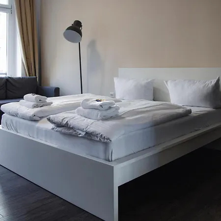 Apartament Arbio I Apartmently & *